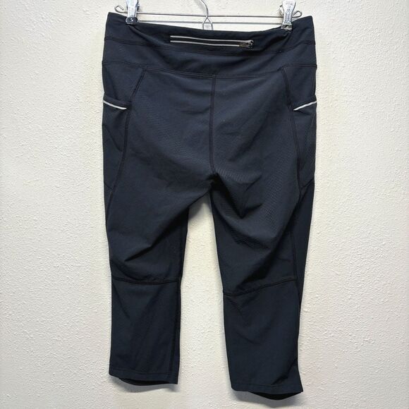 Athleta Dobby Be Free Knicker Black Capri Leggings Women's Sz S #138478 - Picture 3 of 9